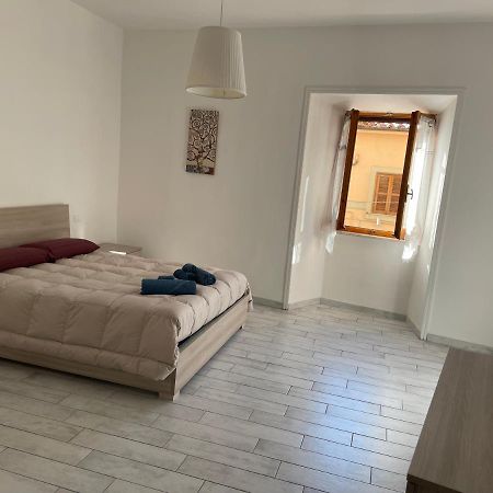 Vivere Il Borgo Sul Lago Appartement Genzano di Roma Buitenkant foto