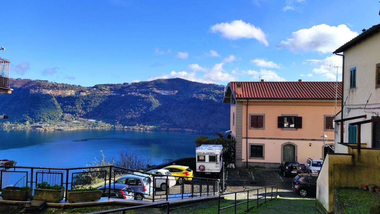 Vivere Il Borgo Sul Lago Genzano di Roma Buitenkant foto