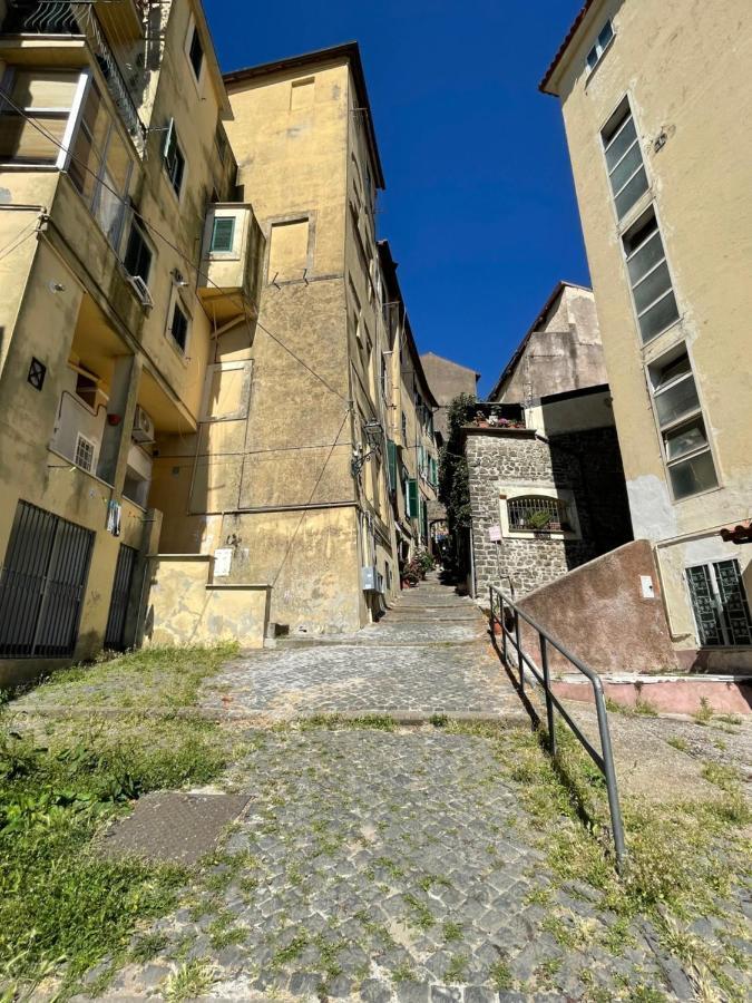 Vivere Il Borgo Sul Lago Genzano di Roma Buitenkant foto